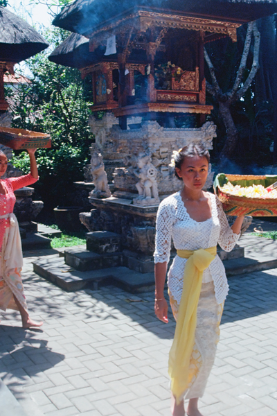 Balinese Mbok jegeg
